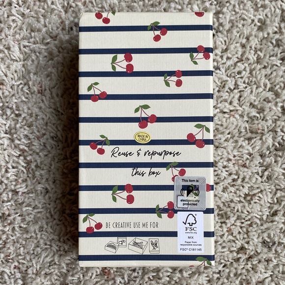 PIPER K NIB Cherry with gold accents Bag Charm & Key Chain - Picture 3 of 3